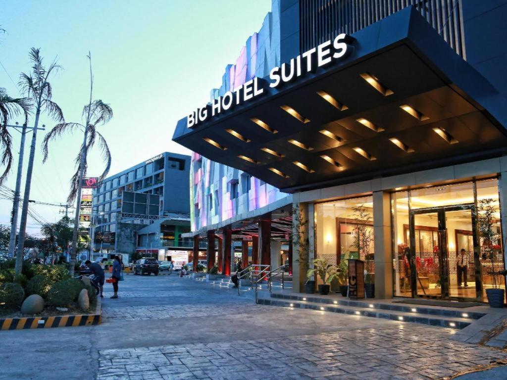 Big Hotel Suites Mandaue-stad Buitenkant foto
