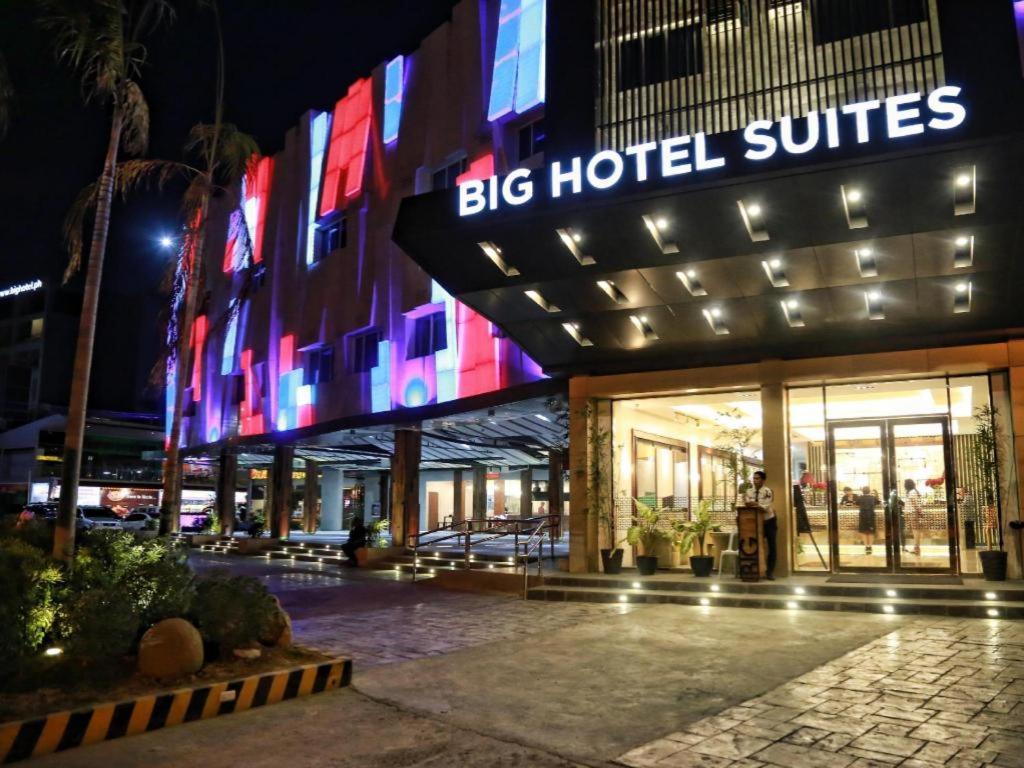 Big Hotel Suites Mandaue-stad Buitenkant foto