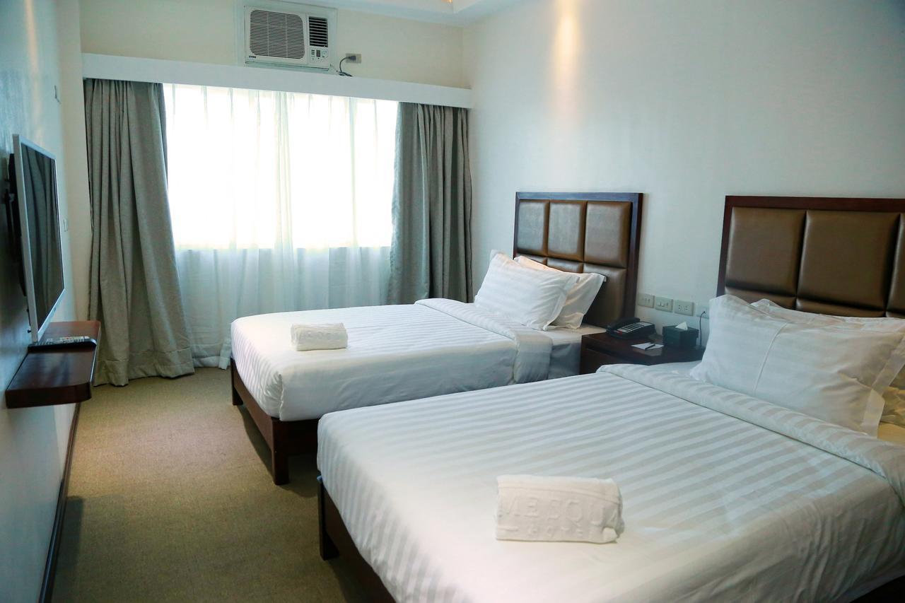 Big Hotel Suites Mandaue-stad Buitenkant foto