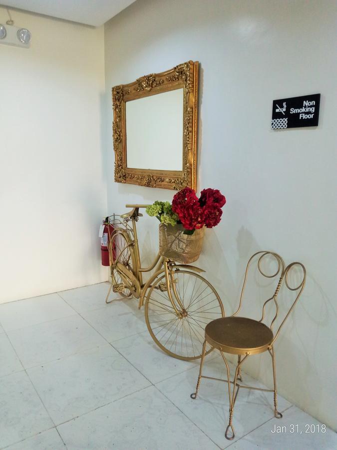Big Hotel Suites Mandaue-stad Buitenkant foto