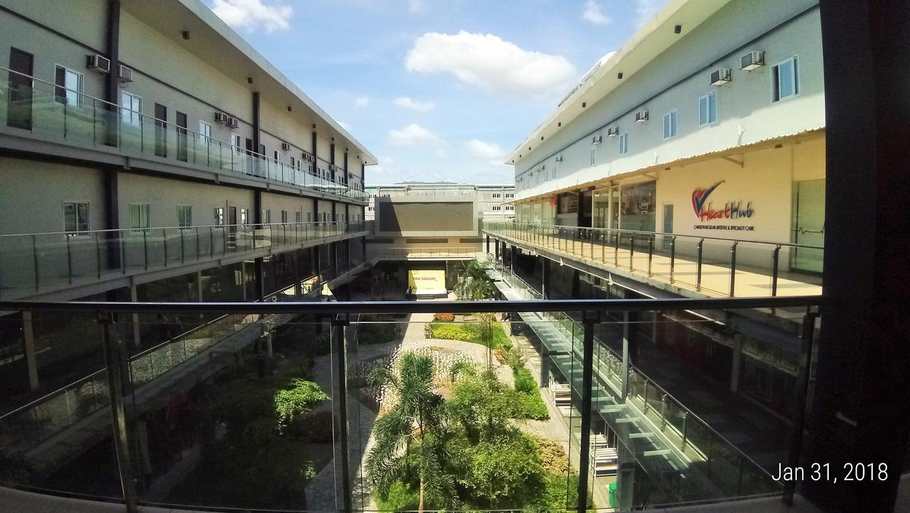 Big Hotel Suites Mandaue-stad Buitenkant foto